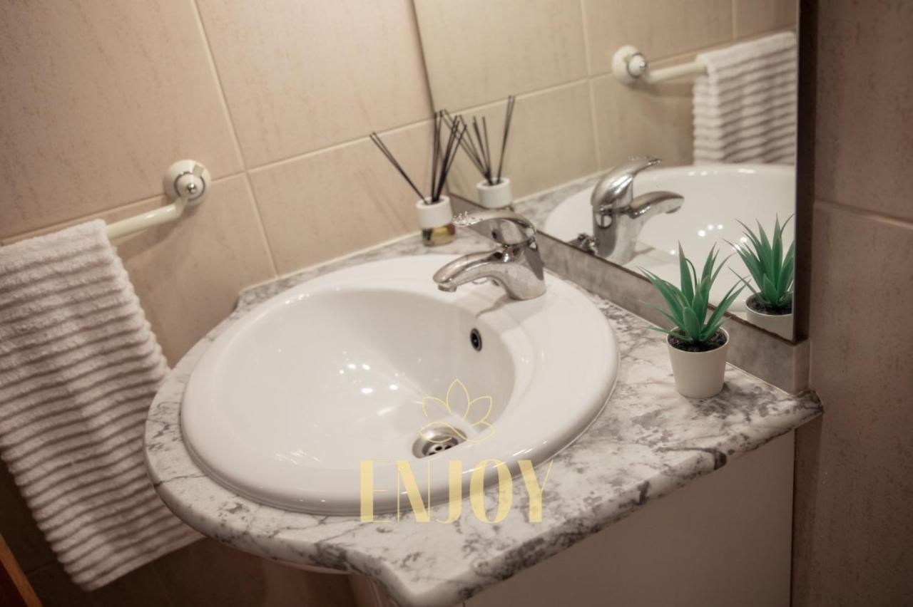 Enjoy Flat By Tonsdeverde Braga Exterior foto